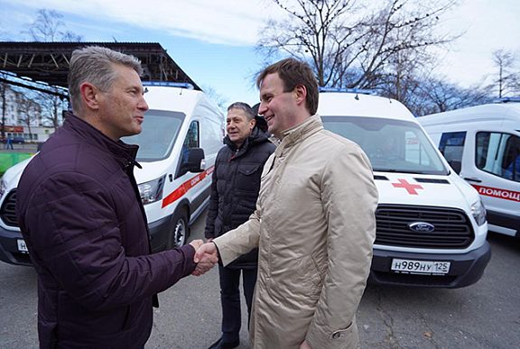 Russian Fishery Company contributed to the renewal of the ambulance fleet in Primorye
