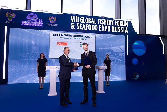 Русская Рыбопромышленная Компания и компания Русское море подписали соглашение о партнерстве